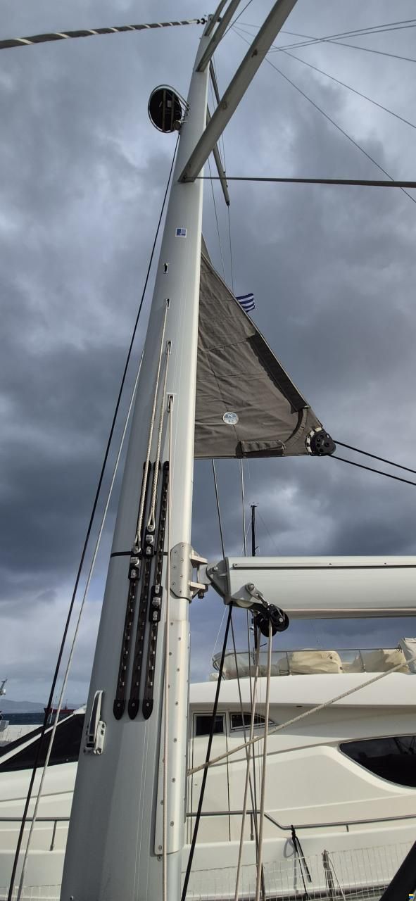 Jeanneau 64 Yacht