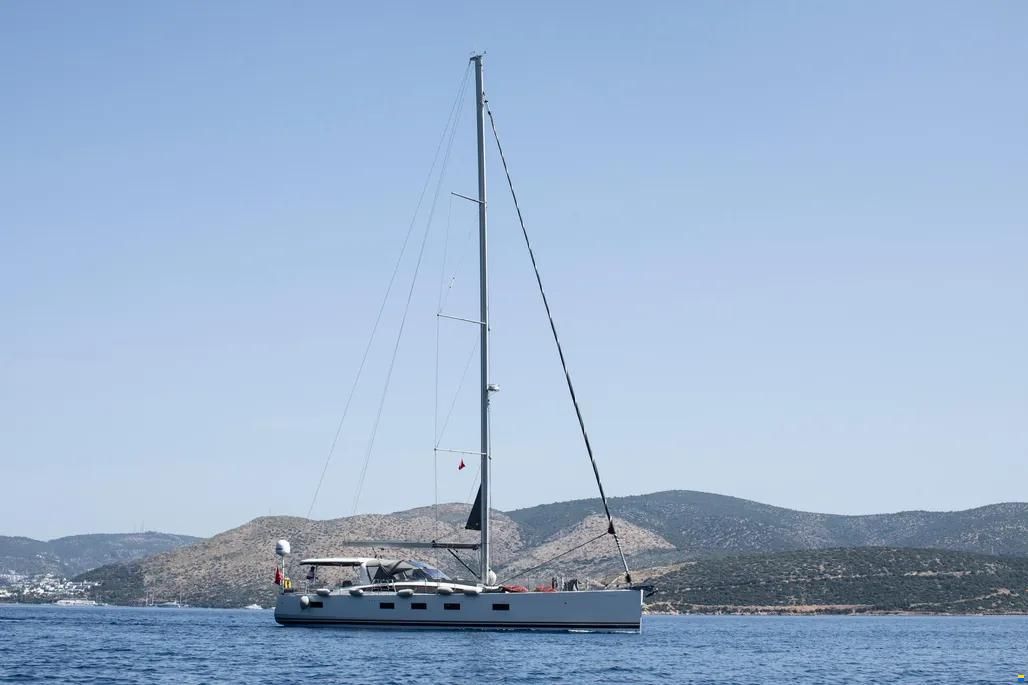 Jeanneau 64 Yacht