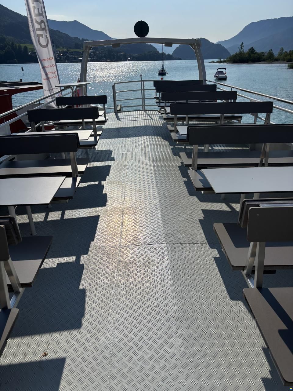 Fahrgastschiff