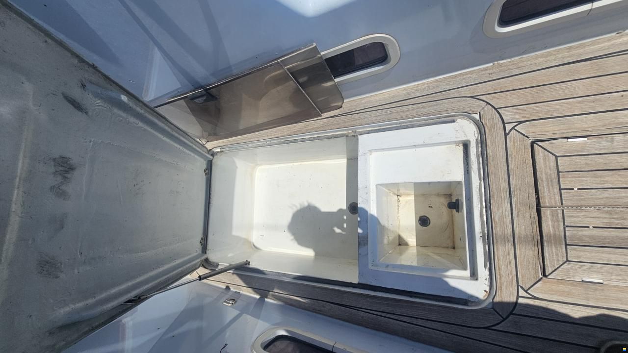 SLY YACHTS 47