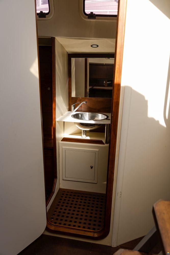 SLY YACHTS 47