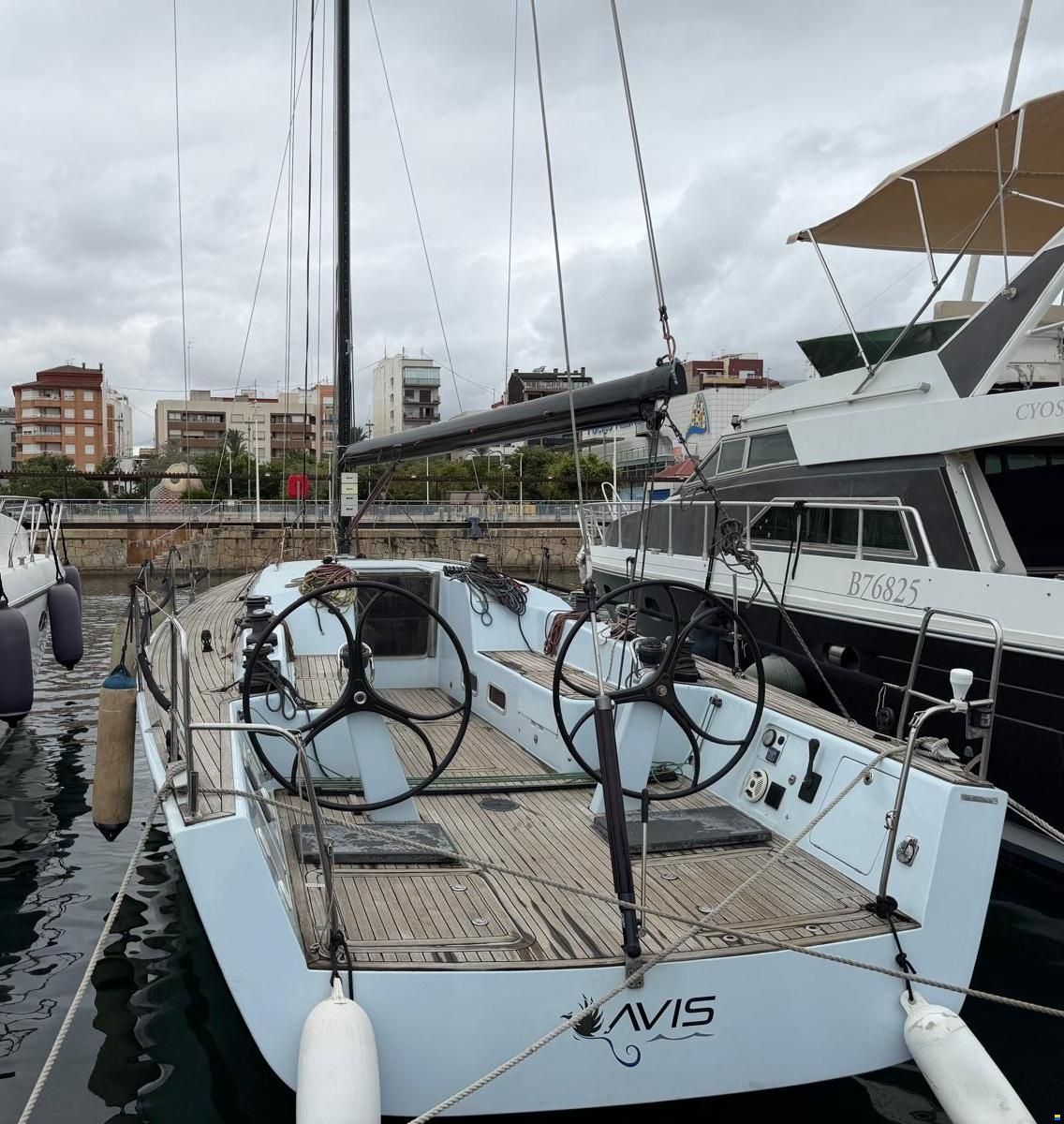 SLY YACHTS 47
