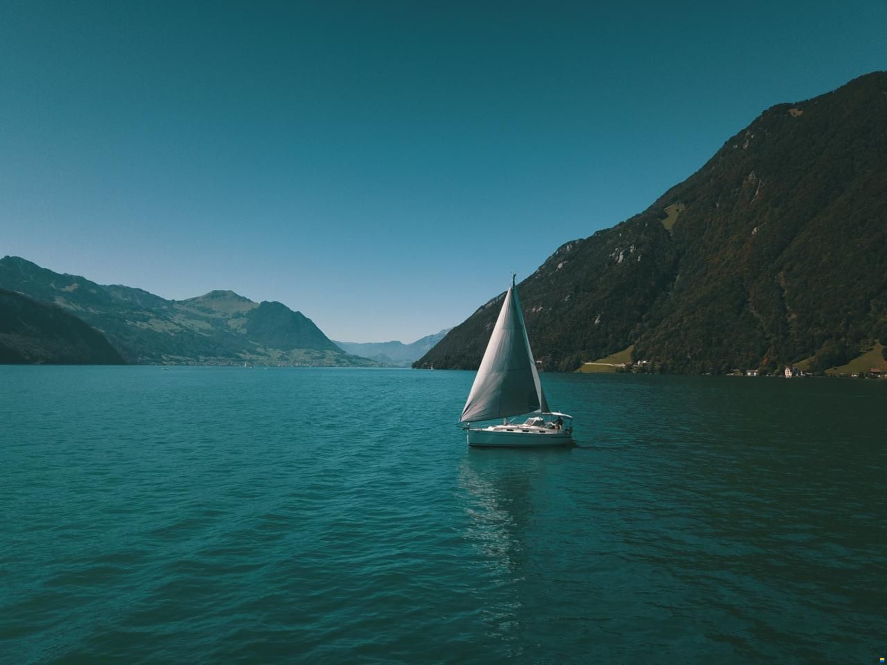 Bavaria Cruiser 32