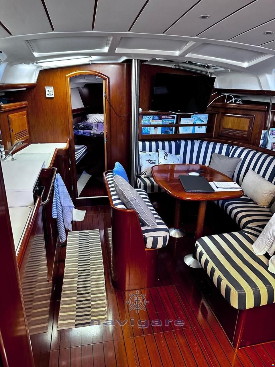 Benetau Oceanis 423