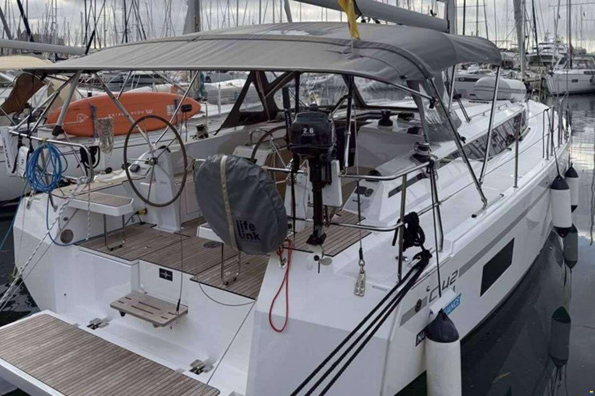 Bavaria C42