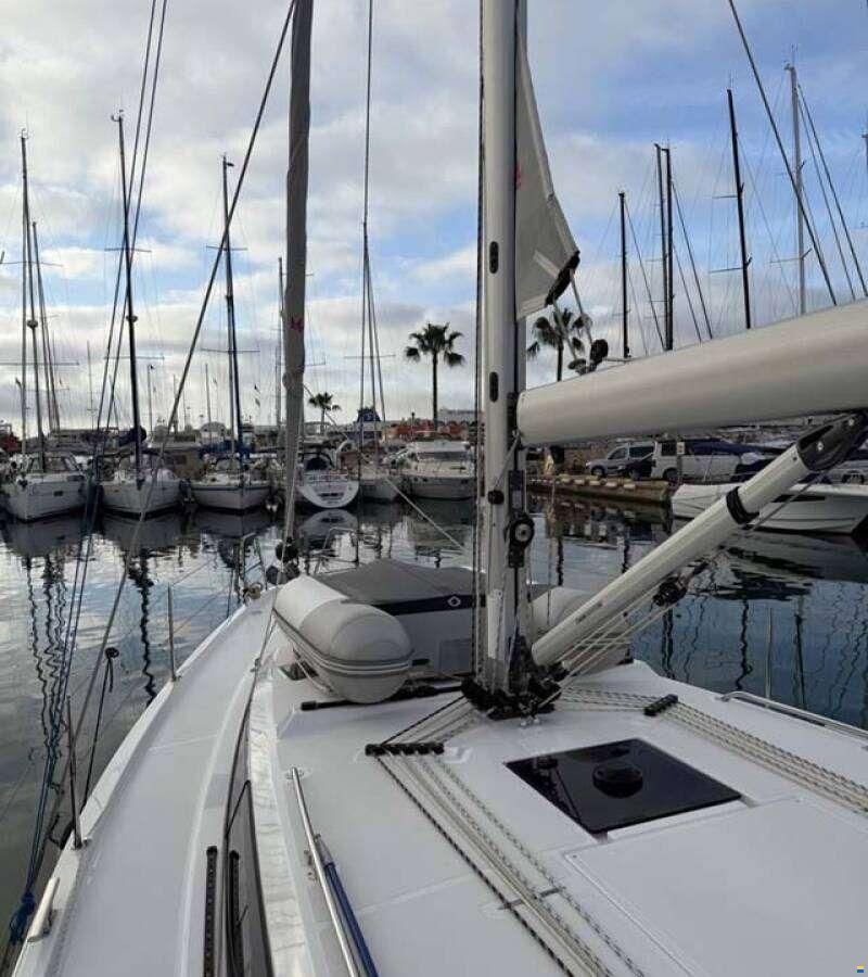 Bavaria C42