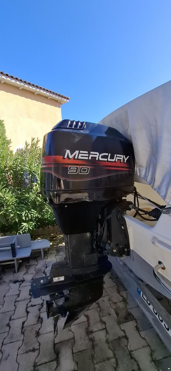 Quicksilver 520 Open