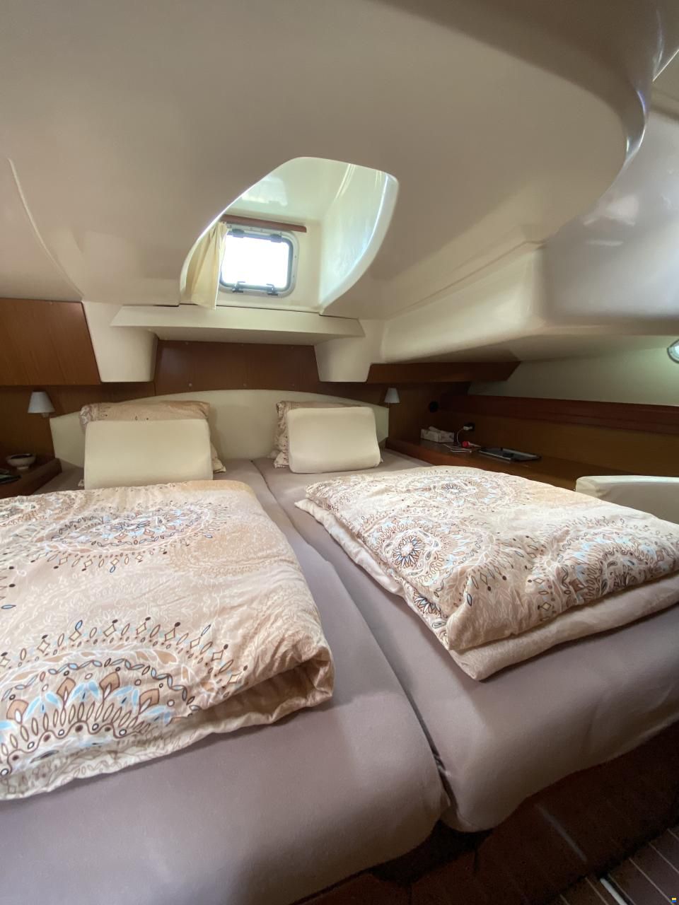 Jeanneau Sun Odyssey 42 DS