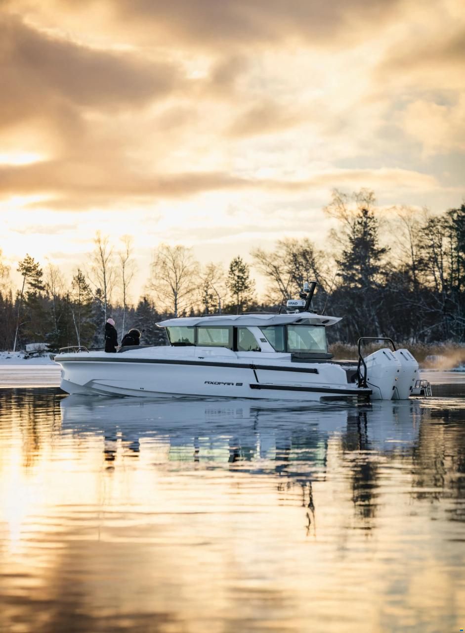 Axopar 38 Cross Cabin