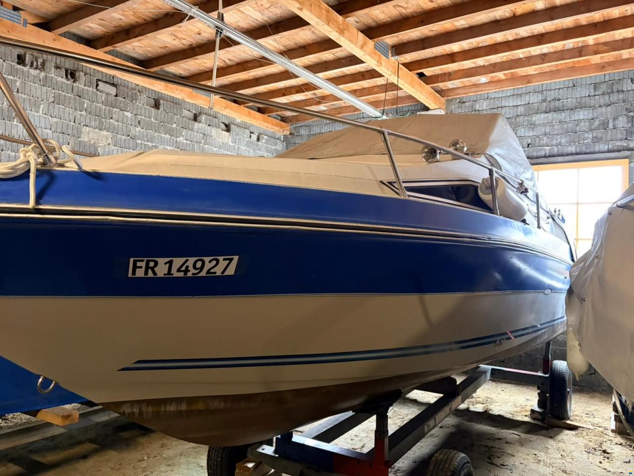 Sea Ray Seville 6.3 MC