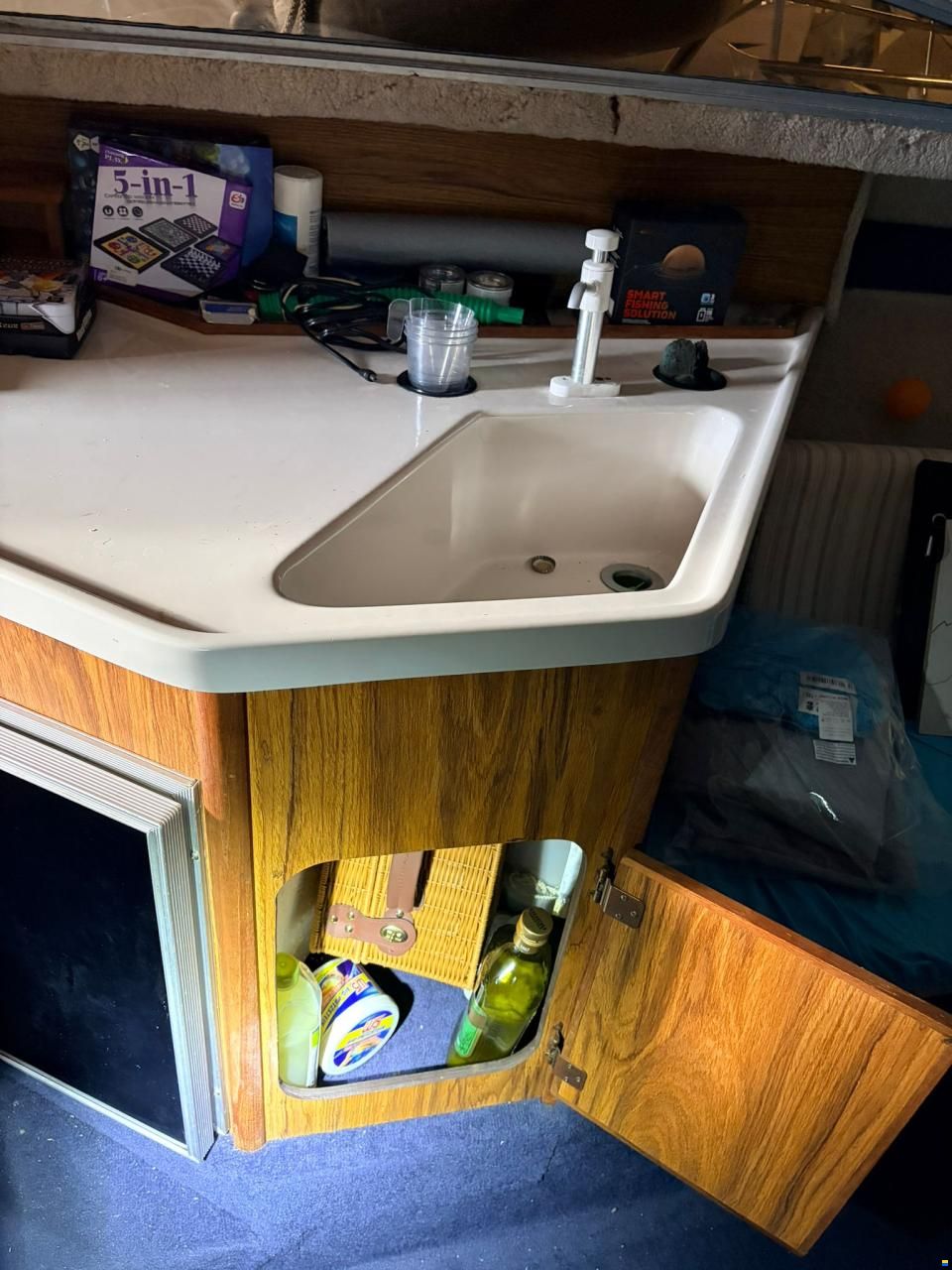 Sea Ray Seville 6.3 MC