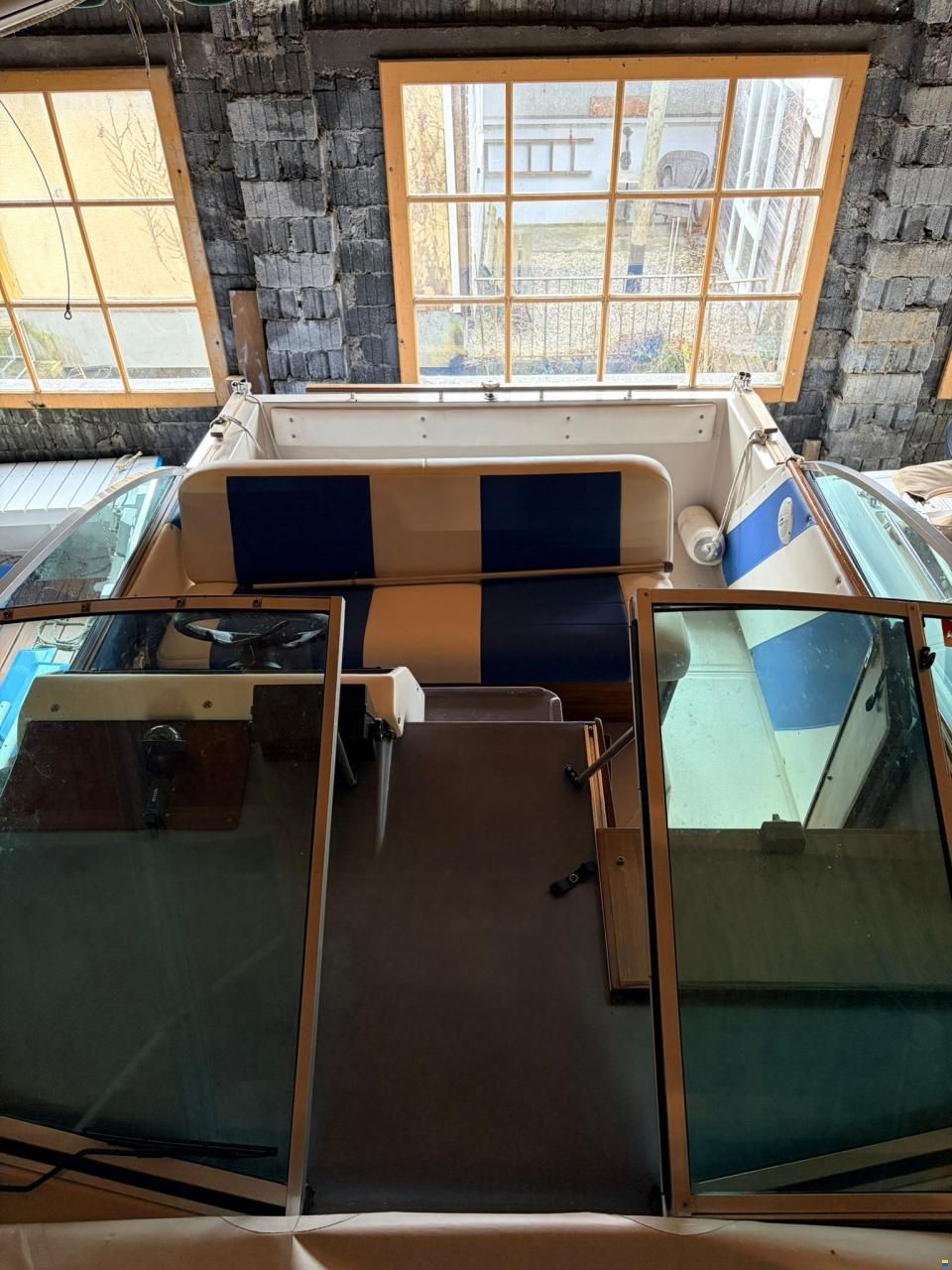 Sea Ray Seville 6.3 MC