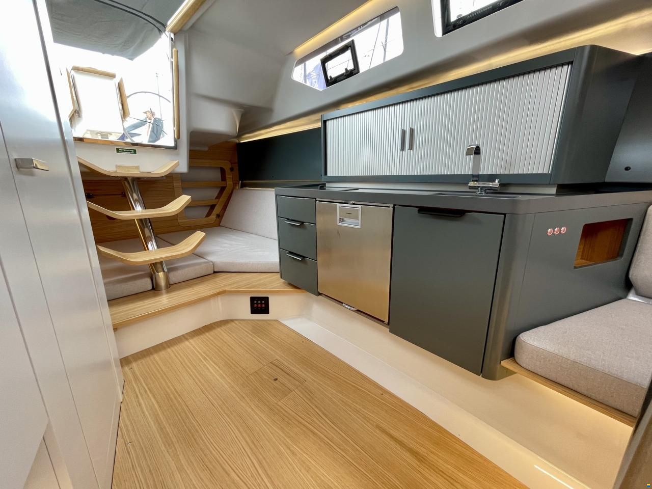 Sunbeam 32