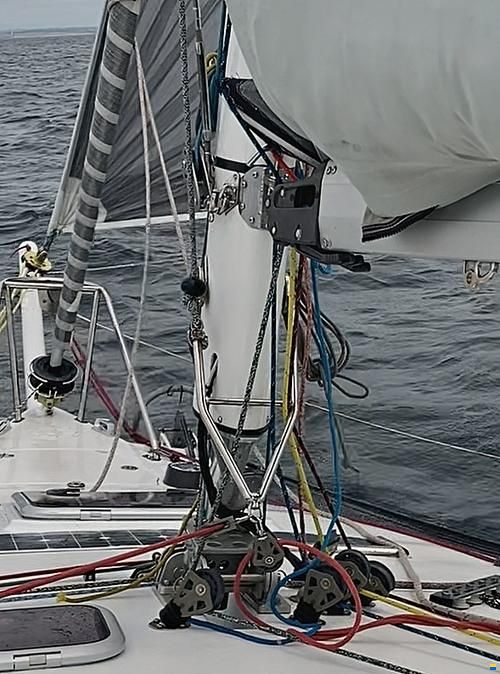 Farrier F32-RX folding trimaran