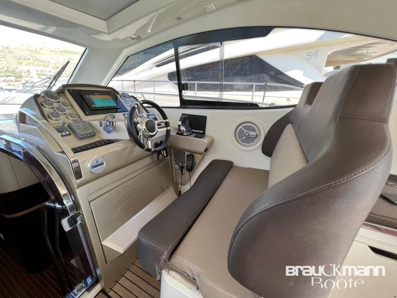 Galeon 385 HTS