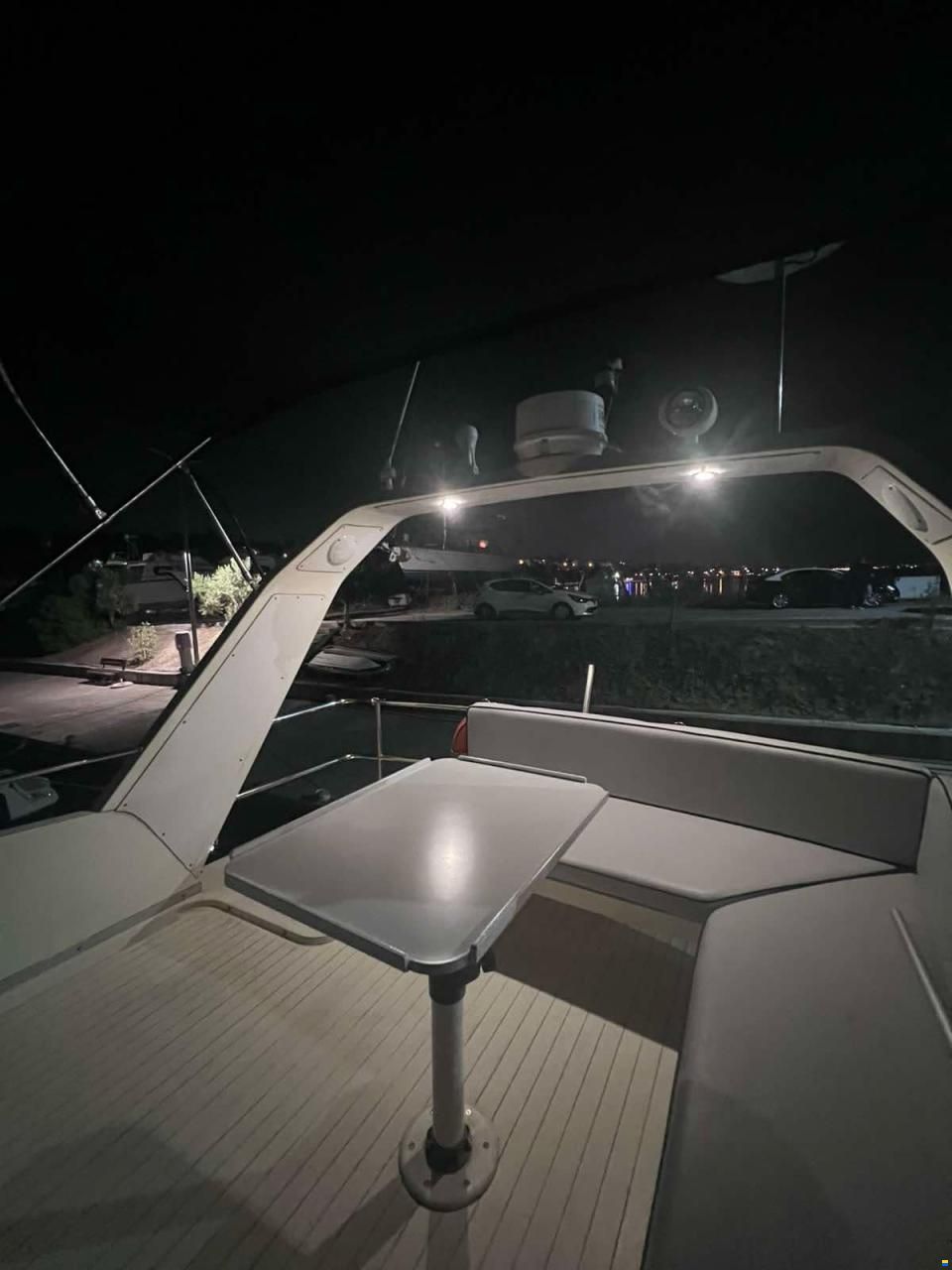 PRINCESS 385 FLY