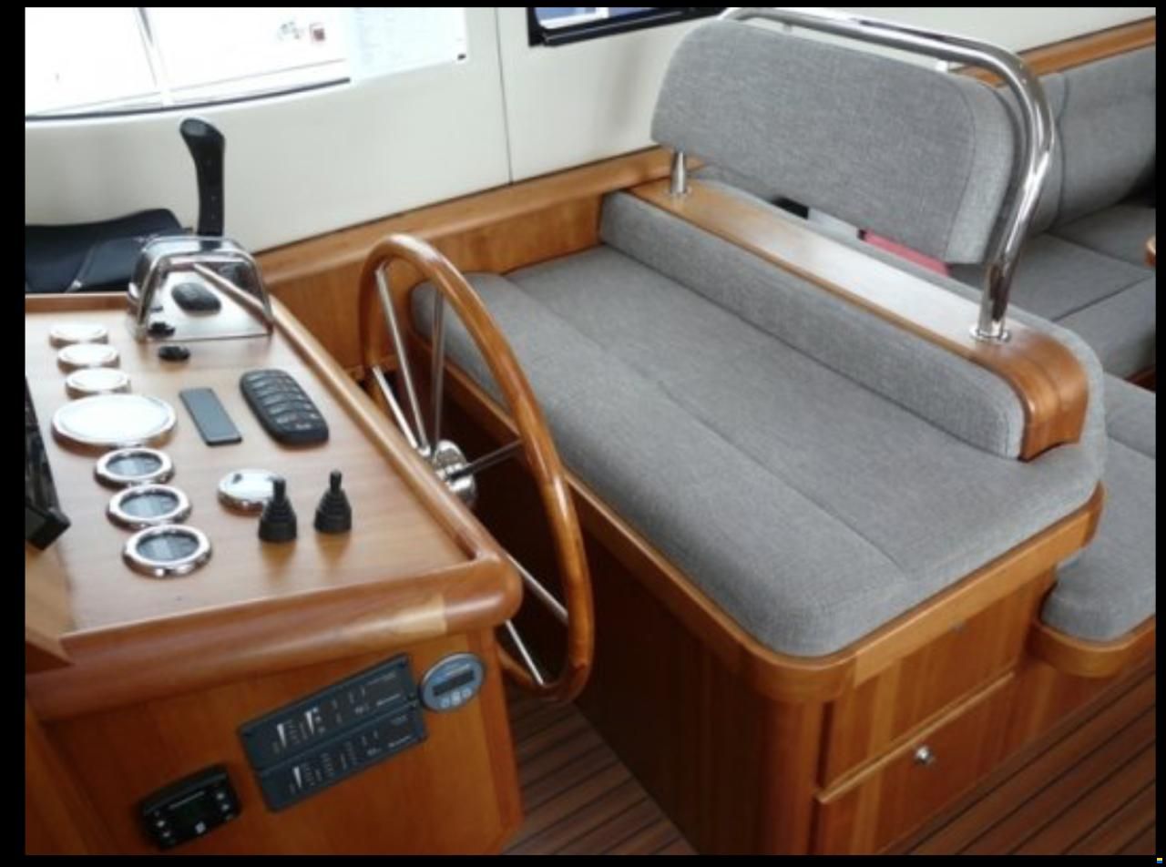 Jetten 44 RS Sedan