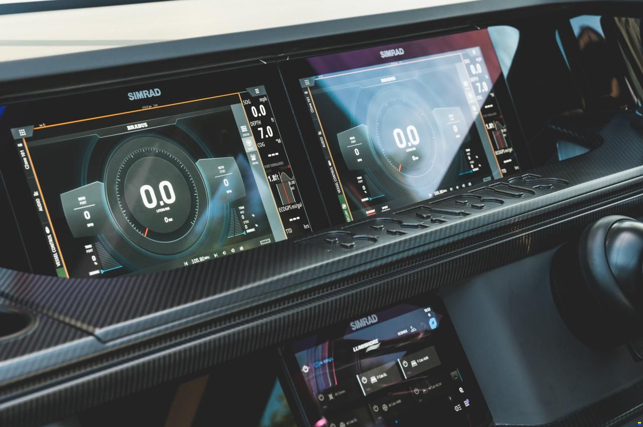 Brabus Shadow 1500 Cross Cabin