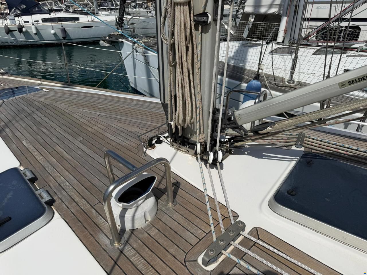 Bavaria 42 Cruiser