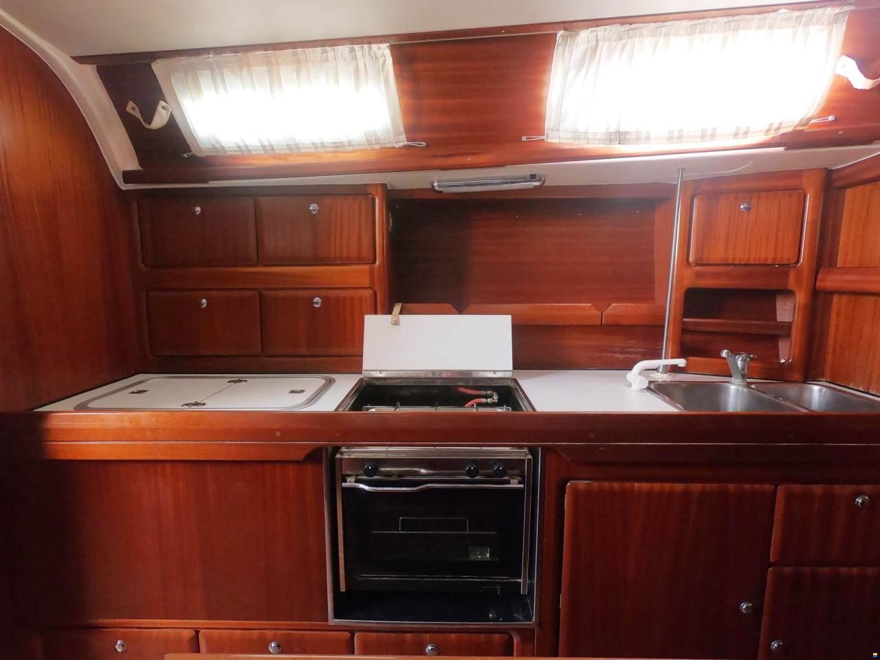 Bavaria 42 Cruiser
