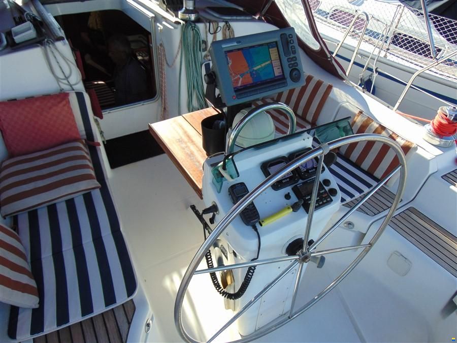 Beneteau Oceanis Clipper 393