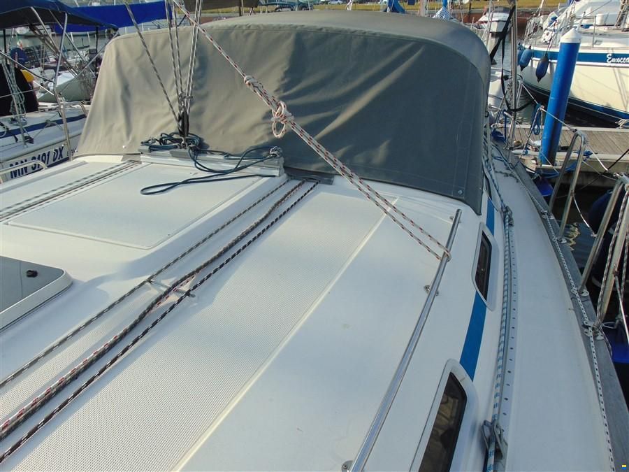 Bavaria 42