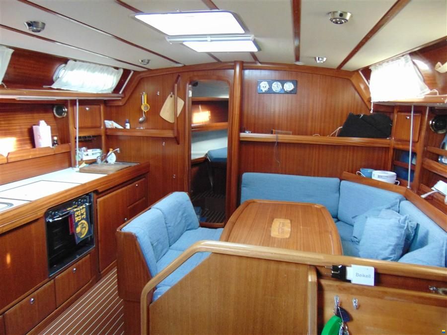 Bavaria 42