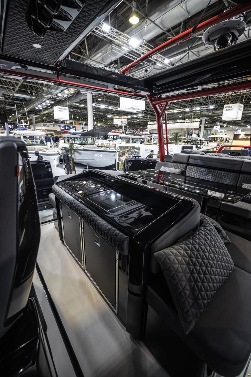 Brabus Shadow 1200 Cross-Top