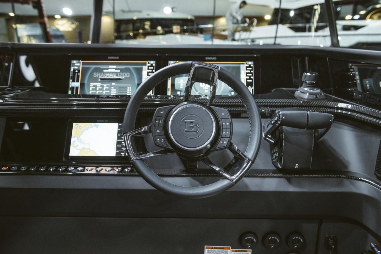 Brabus Shadow 1200 Cross-Top