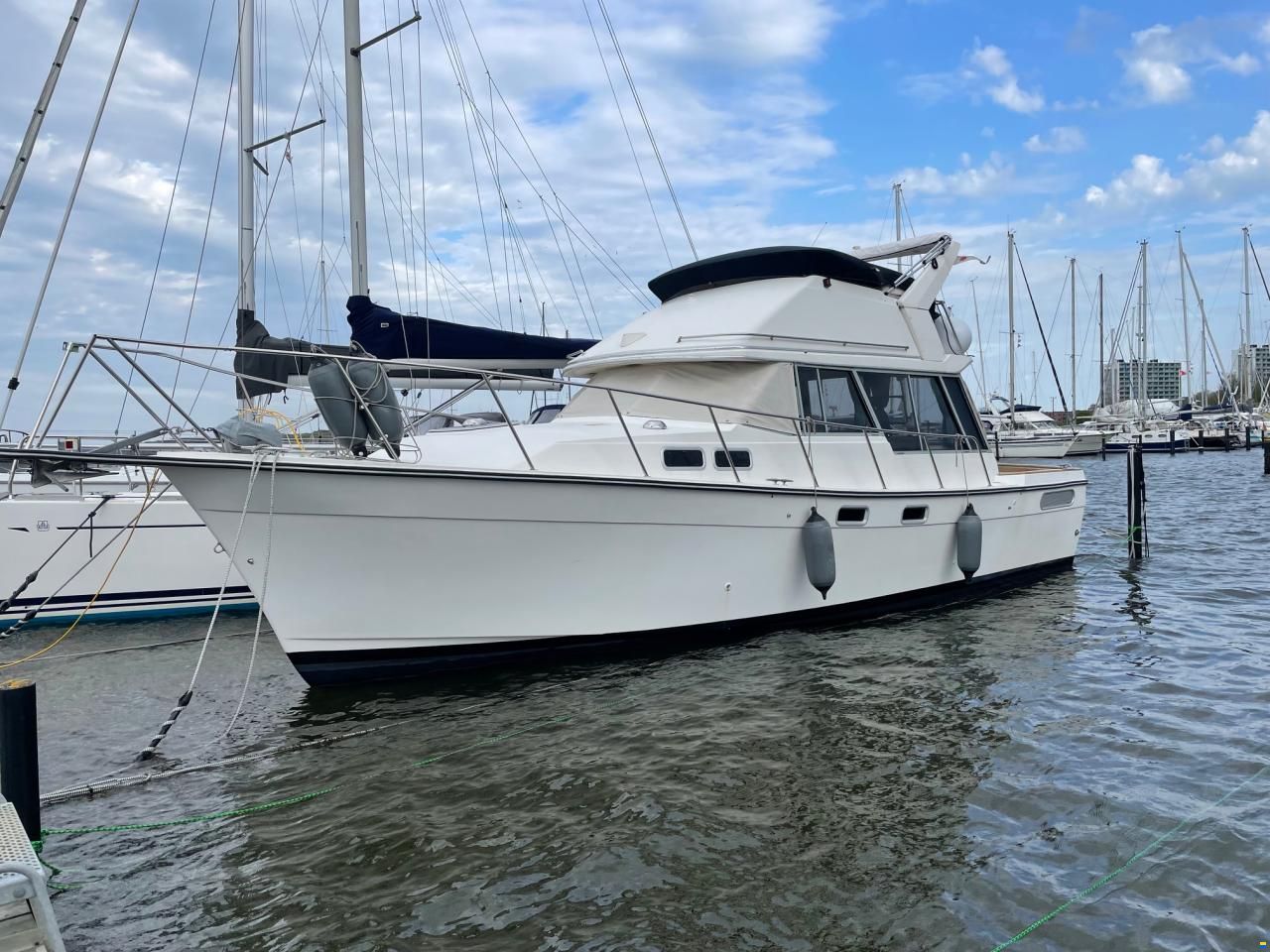 Bayliner 3288 Fly
