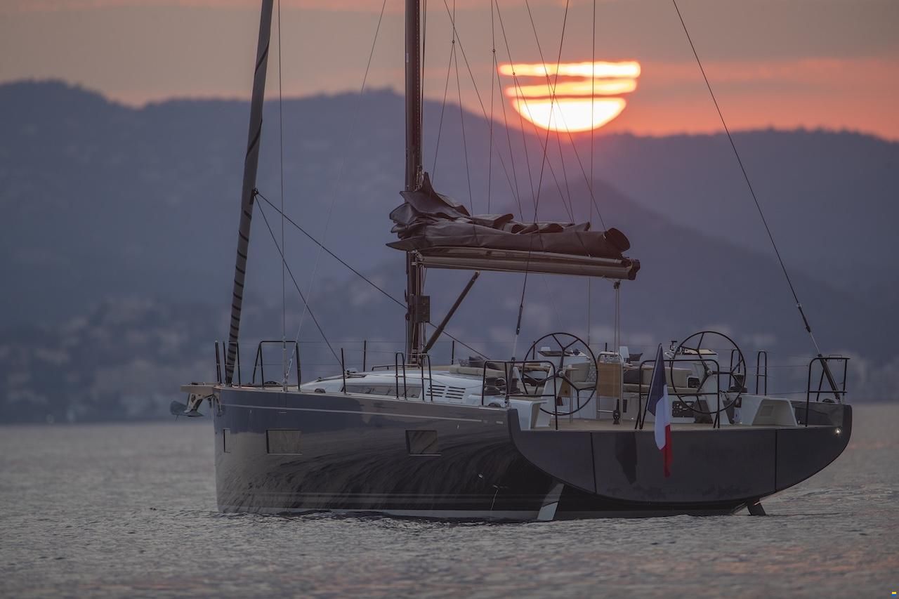 Beneteau FIRST 53