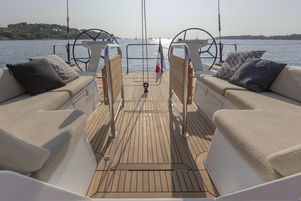 Beneteau FIRST 53