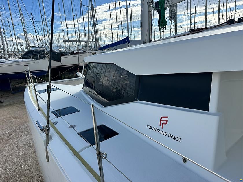 Fountaine Pajot Lucia 40
