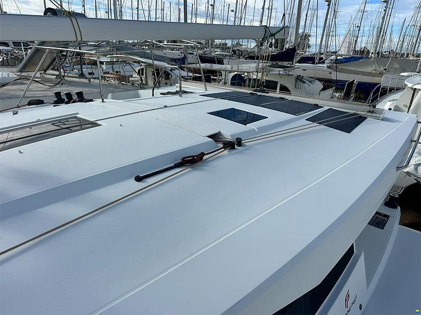 Fountaine Pajot Lucia 40