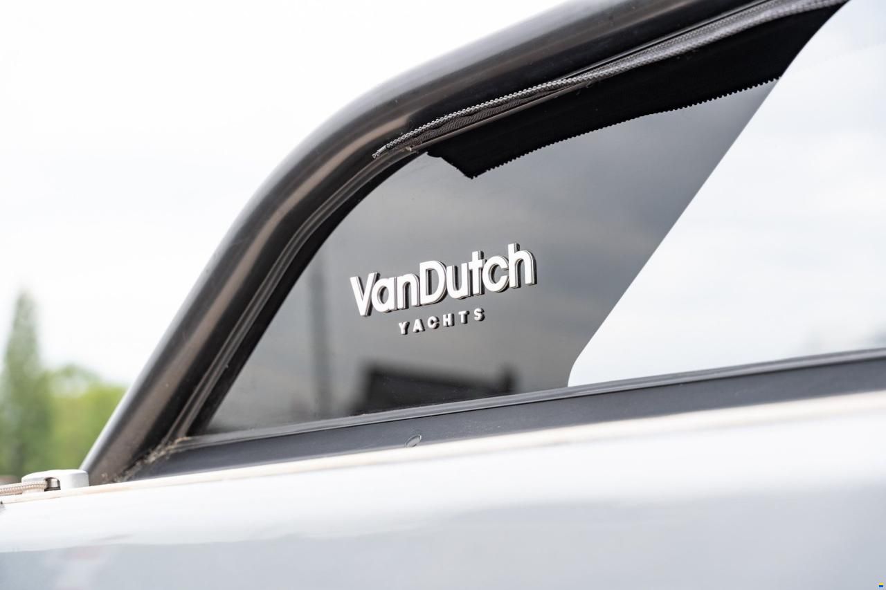 VanDutch 40