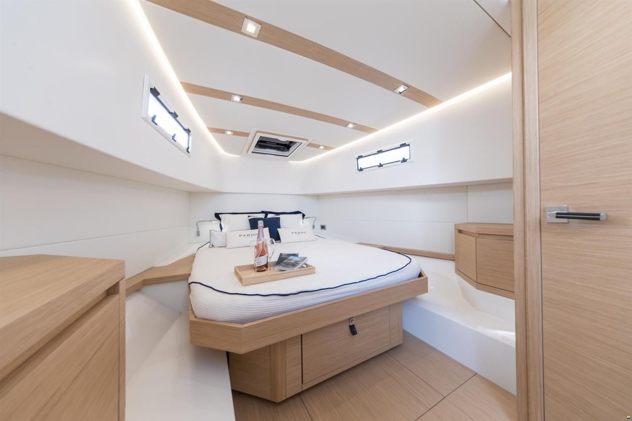 Pardo Yachts 38