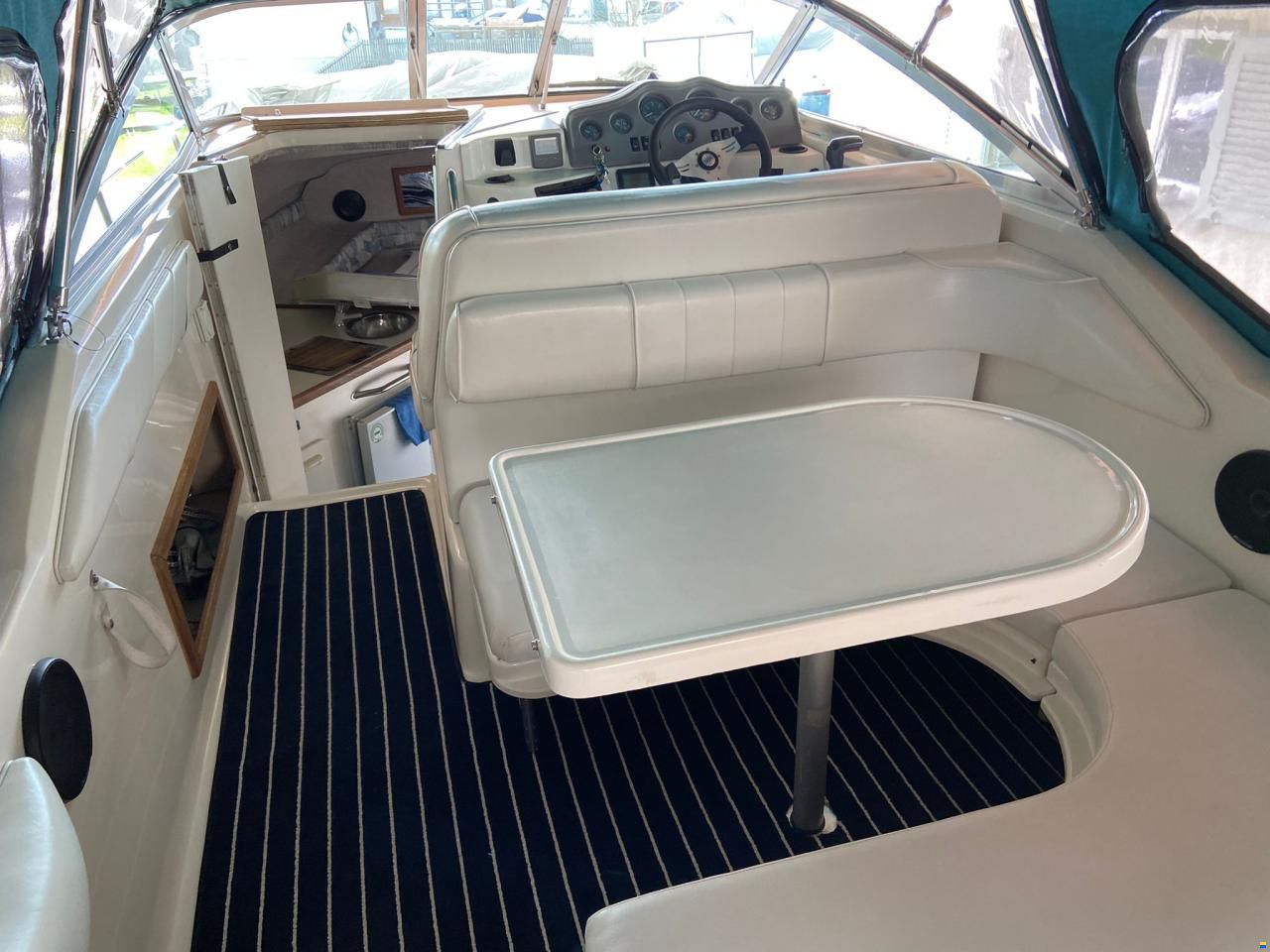 Sea Ray 230 Da