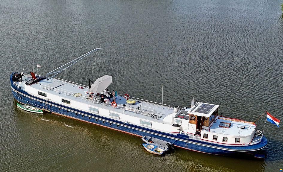 Luxe Motor 36.72, CBB Rijn