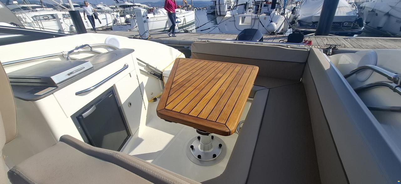 Quicksilver 805 ACTIV CRUISER