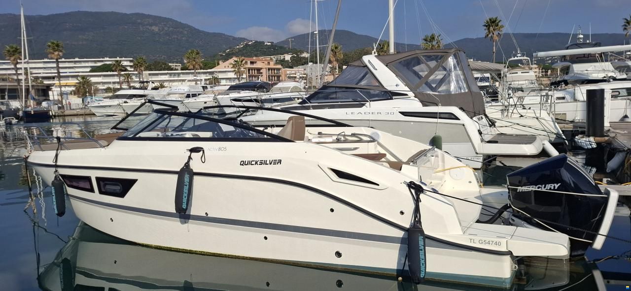 Quicksilver 805 ACTIV CRUISER