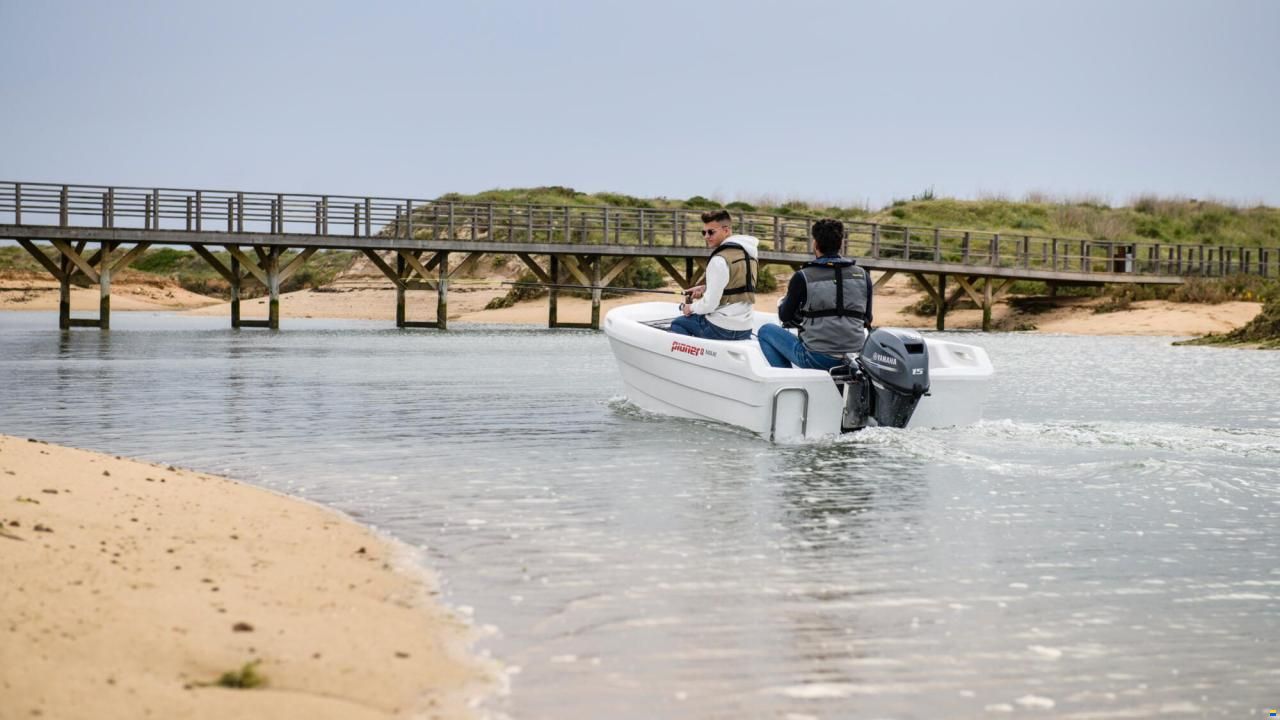 Yamaha F15CES/L
