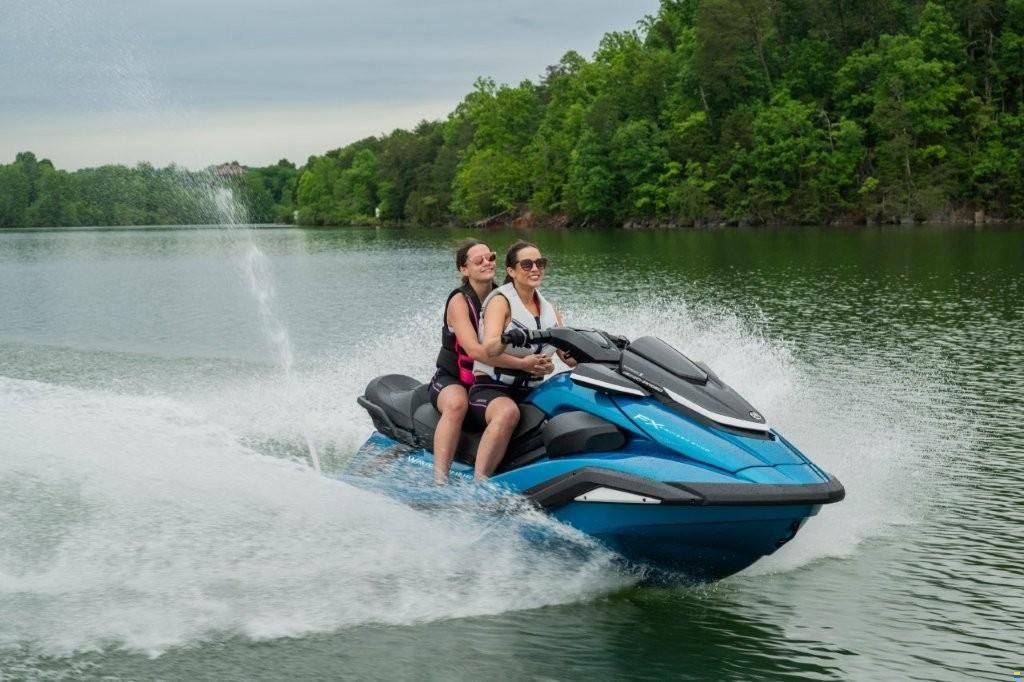 Yamaha WaveRunner FX Cruiser SVHO