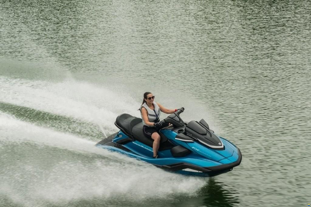 Yamaha WaveRunner FX Cruiser SVHO