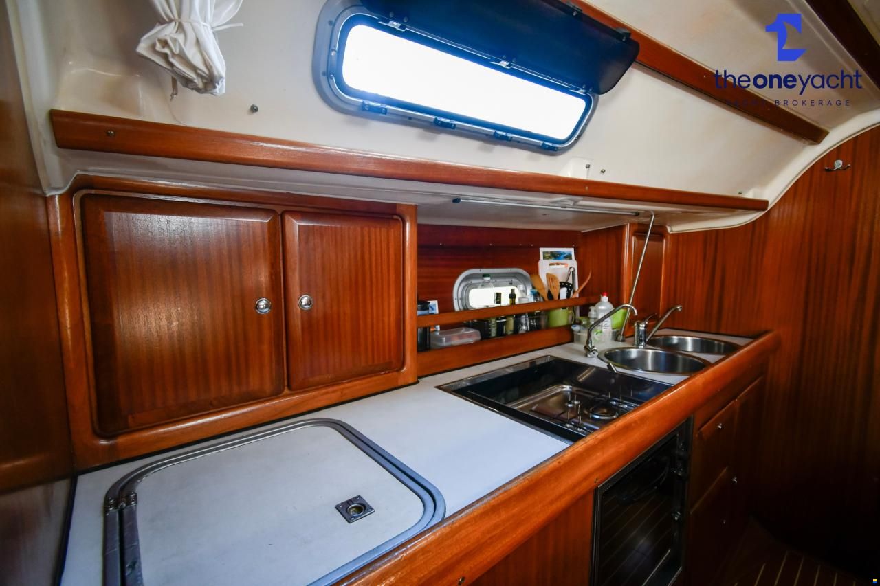 Bavaria 38 Holiday