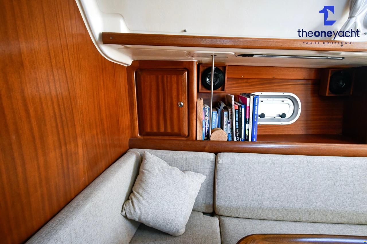 Bavaria 38 Holiday