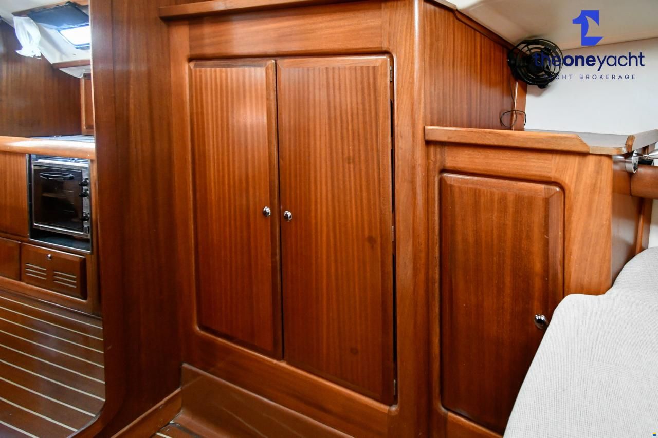 Bavaria 38 Holiday