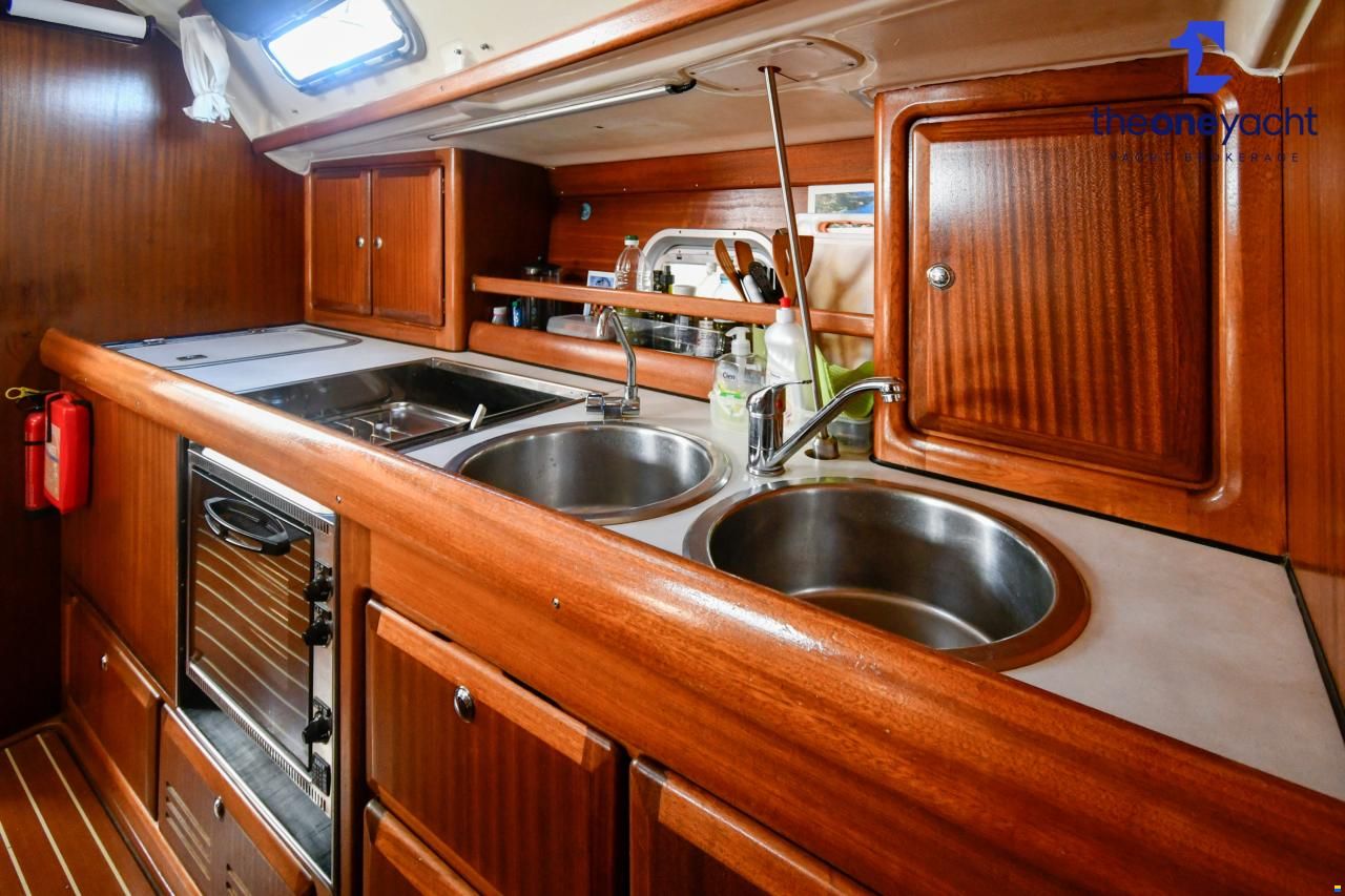 Bavaria 38 Holiday