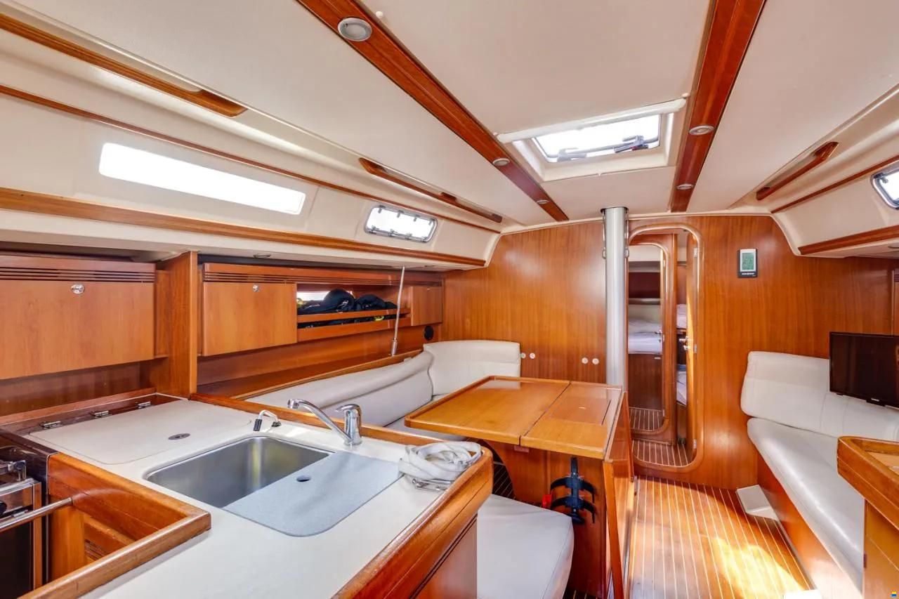 Dufour 44