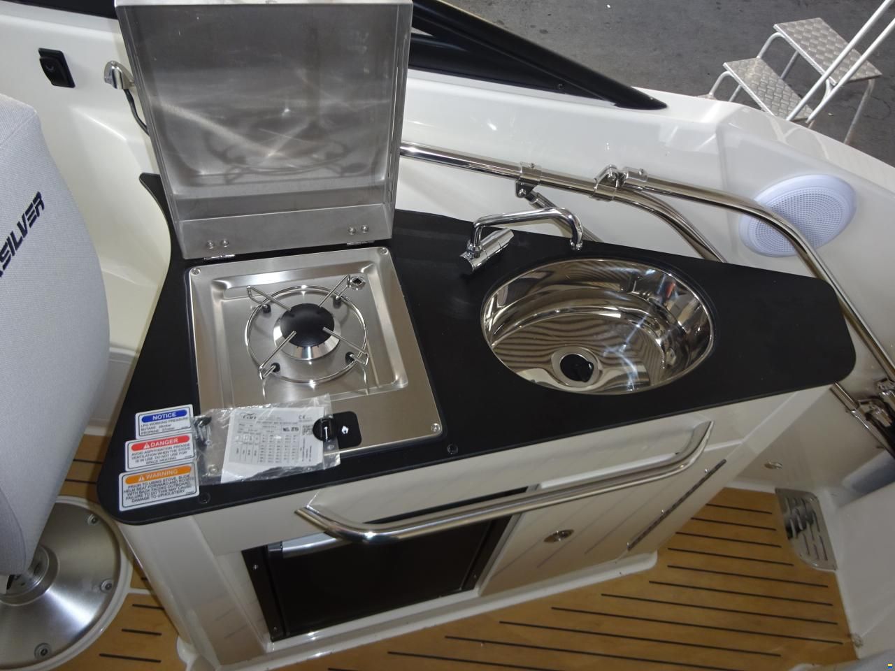 Quicksilver Activ 805 Cruiser