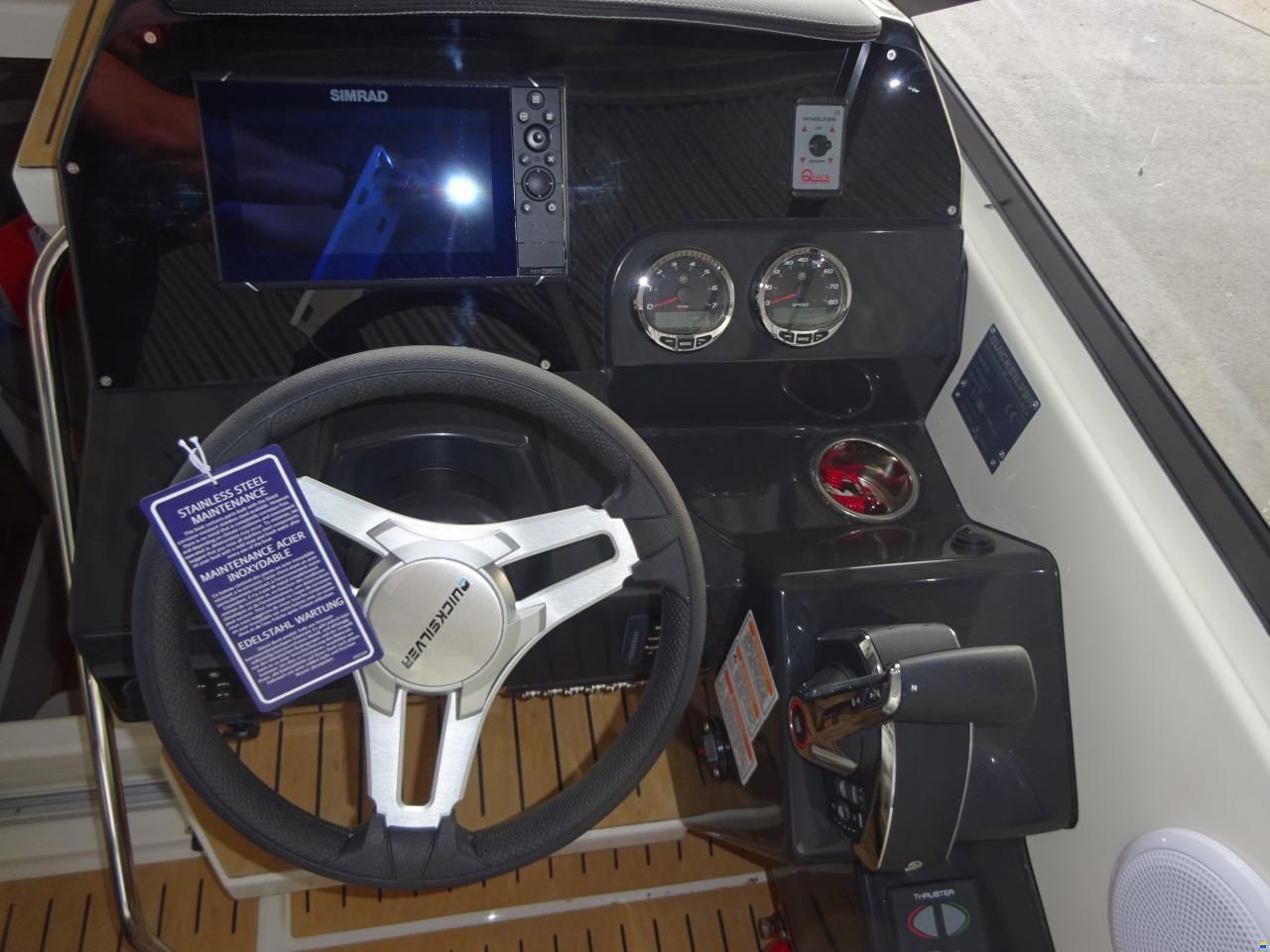 Quicksilver Activ 805 Cruiser